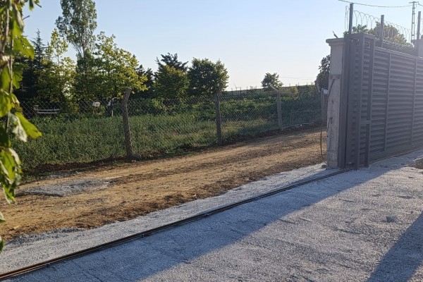 Çatalca Yana Kayar ve Tek Kanat Panjur Kapı Uygulaması 7
