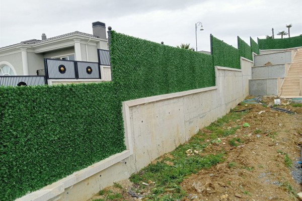 Villa Korkuluk Yükseltme ve Çim Çit Uygulaması 10