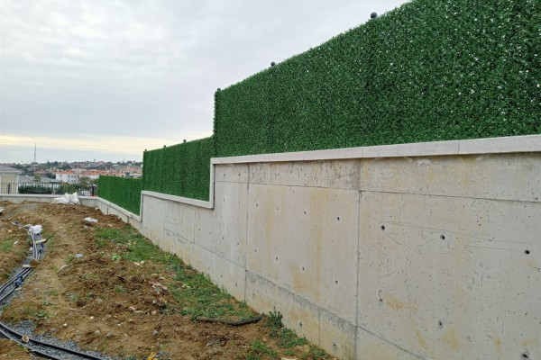 Villa Korkuluk Yükseltme ve Çim Çit Uygulaması 12