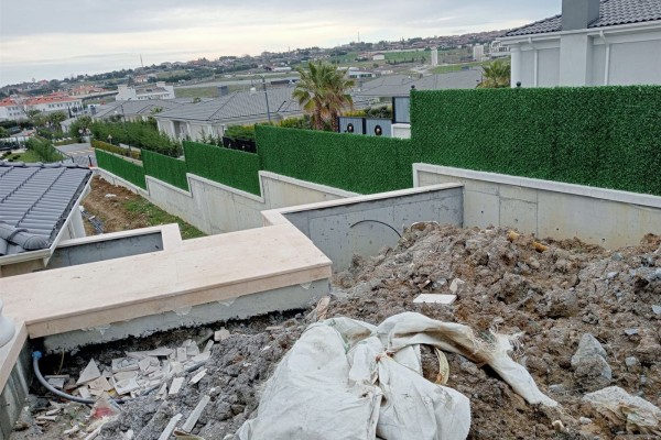 Villa Korkuluk Yükseltme ve Çim Çit Uygulaması 6