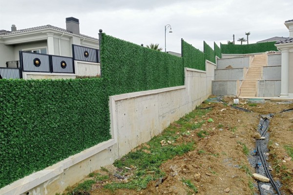 Villa Korkuluk Yükseltme ve Çim Çit Uygulaması 8